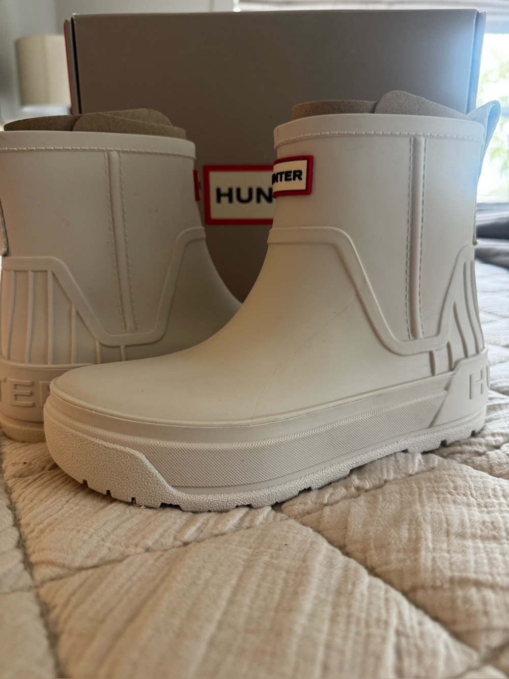 Hunter Womens White Short Rain Boots with Logo Patch
